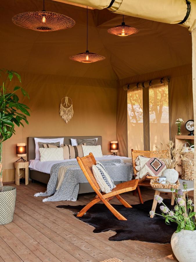Zatoria Luxury Glamping Zator Hotel Exterior photo